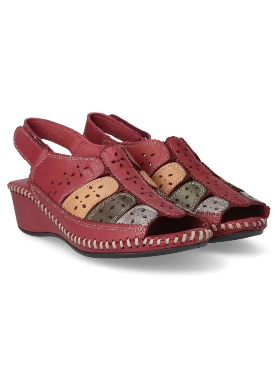 New 48+ HOURS Sandalia piel troquelada confort