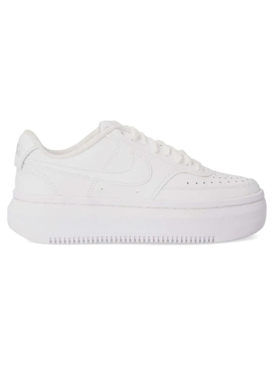 Discount NIKE Sneakers Court Vision Alta